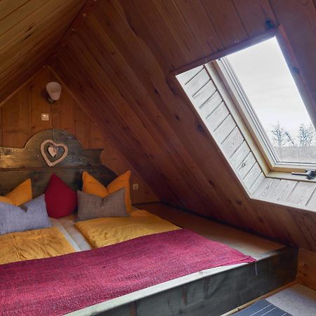 Landhotel Brauner Hirsch Kammerforst Rum bild