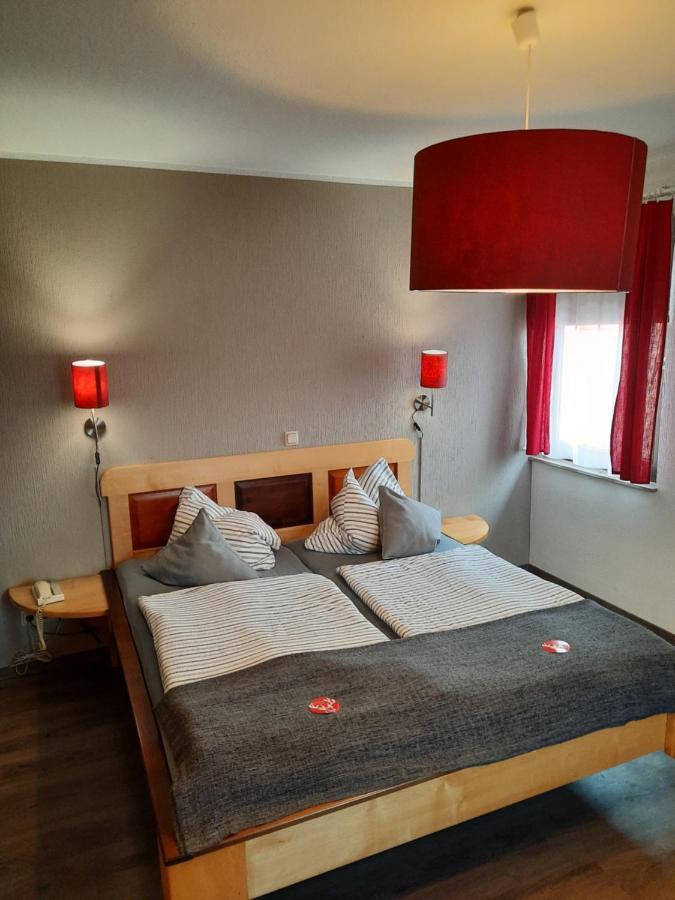Landhotel Brauner Hirsch Kammerforst Exteriör bild