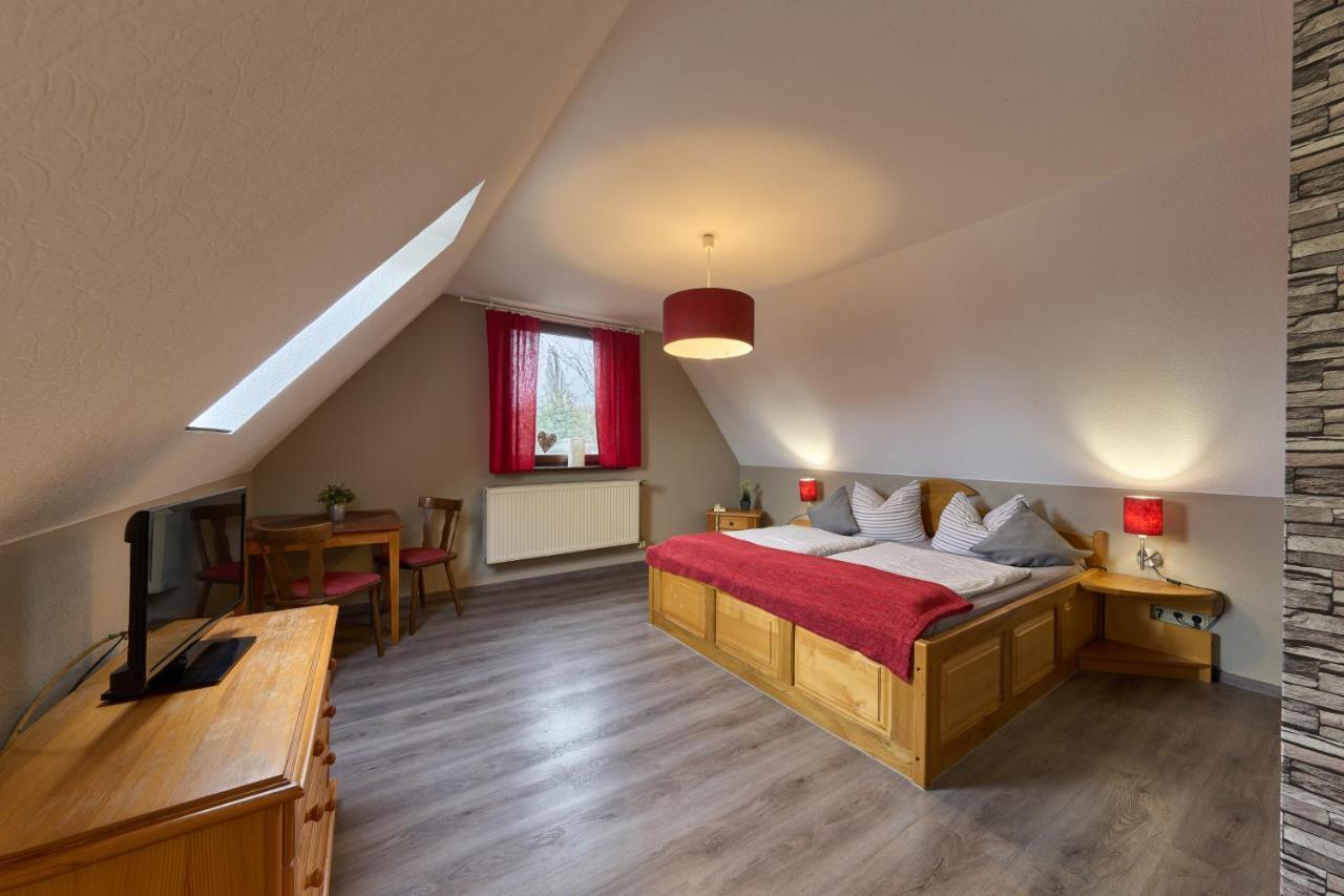 Landhotel Brauner Hirsch Kammerforst Exteriör bild