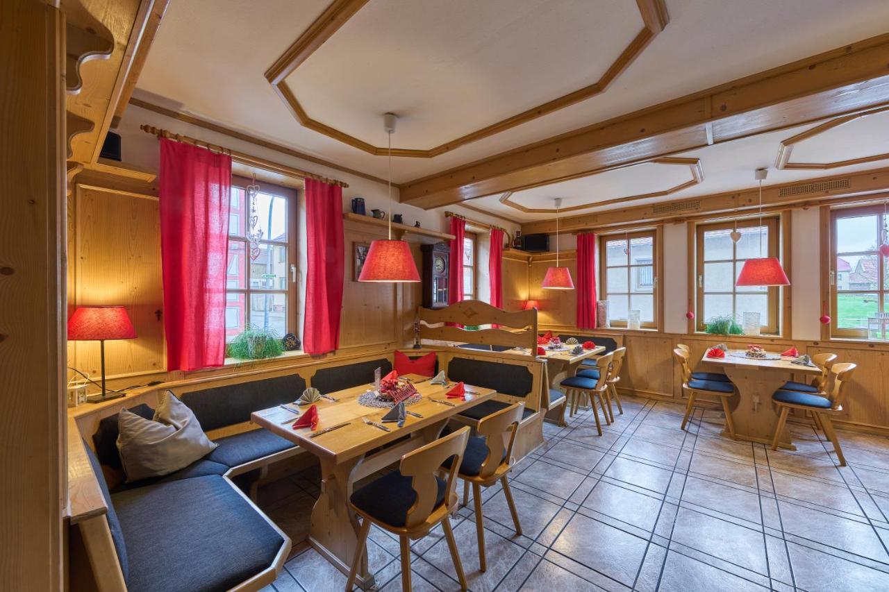 Landhotel Brauner Hirsch Kammerforst Exteriör bild