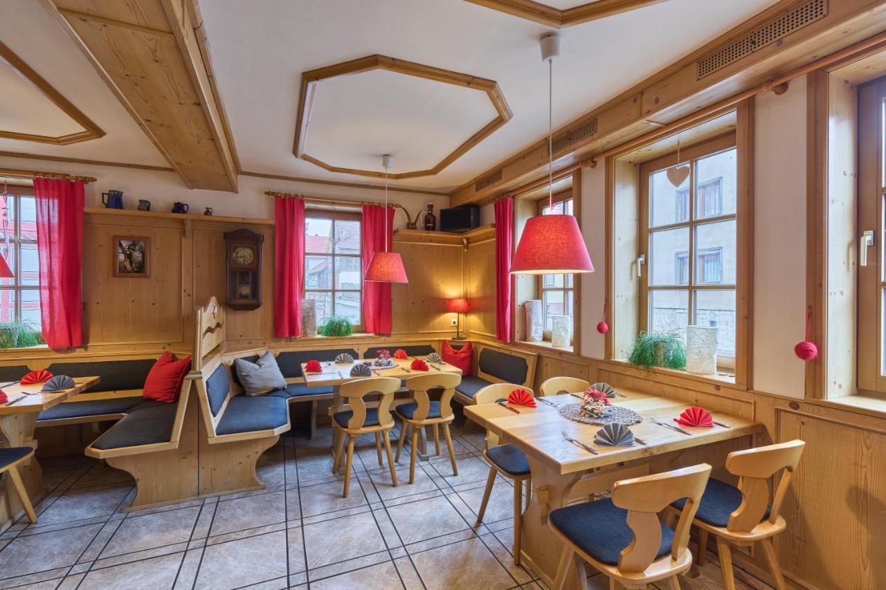Landhotel Brauner Hirsch Kammerforst Exteriör bild