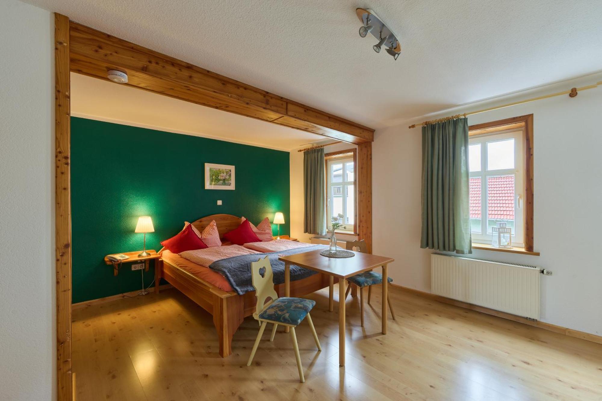 Landhotel Brauner Hirsch Kammerforst Rum bild